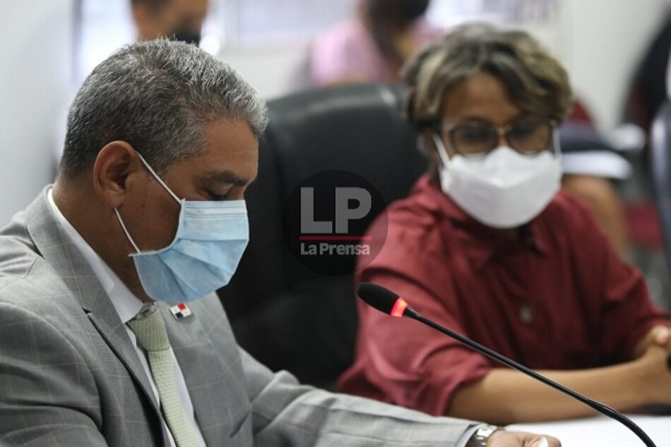 Minsa ya cuenta con los fondos para comprar más vacunas