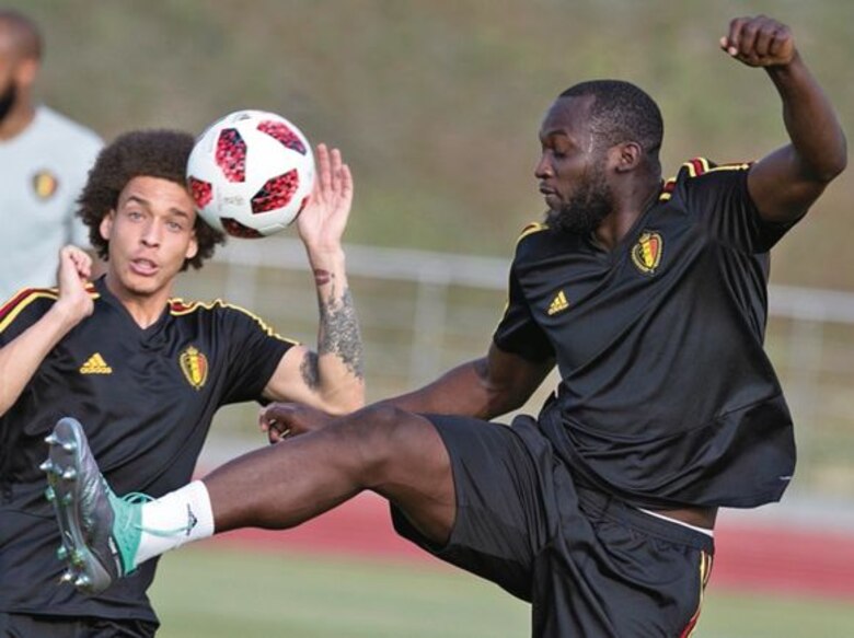 Bélgica enfrenta como favorita al sorpresivo Japón