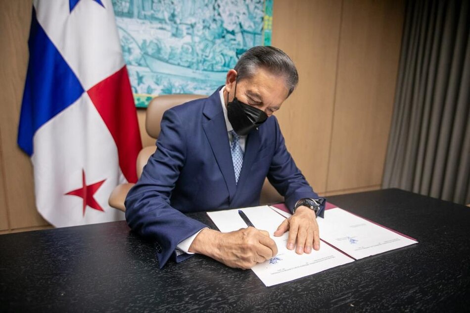 Presidente Cortizo sanciona la ley que reformó el ‘Código Electoral’ en lo referente al residuo