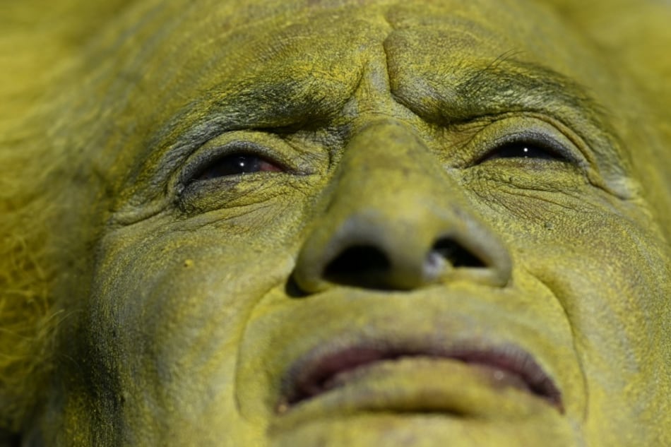 Salvadoreños exigen derogar ley que reactivó la minería