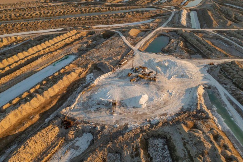 "Los millonarios de Silicon Valley tienen propuestas mesiánicas, pero no dejan de ser negocios que benefician solo al 1% de la humanidad"