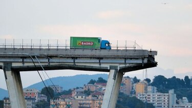 Revocarían contrato tras caída de puente