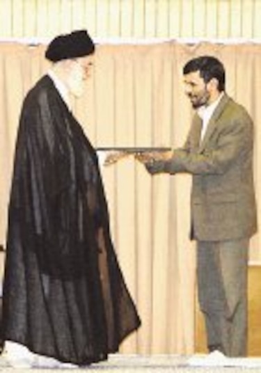 Alí Jameneí, el líder supremo iraní que acaparó el poder en el país desde 1989