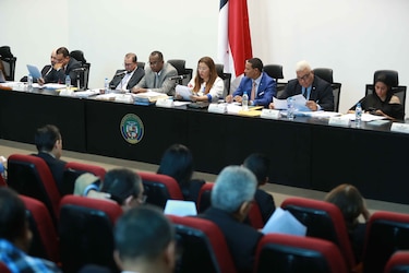 Proyecto de ley sobre la extinción de dominio gana detractores en la Asamblea