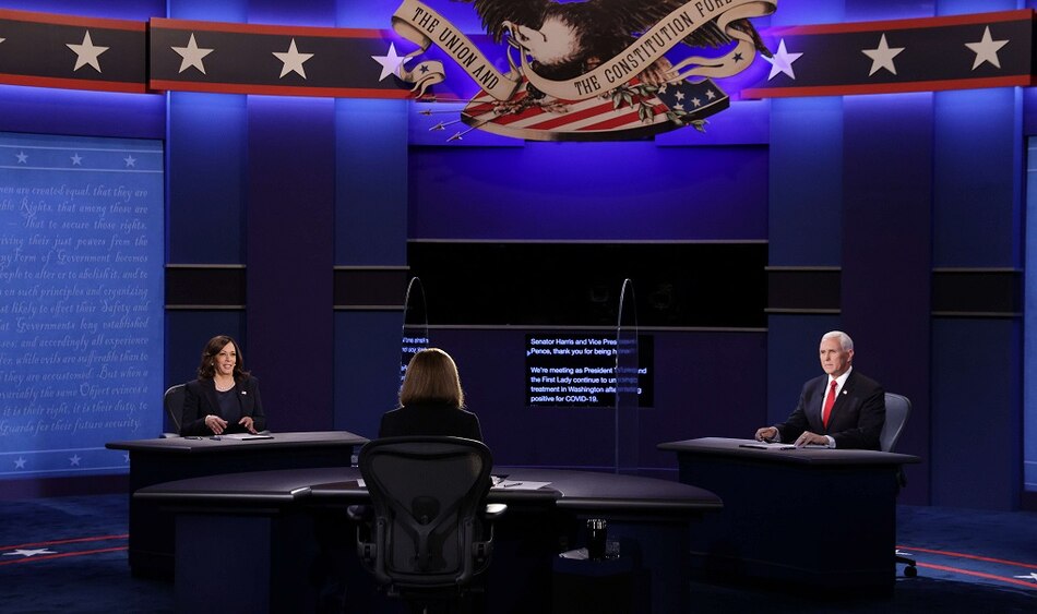 Mike Pence y Kamala Harris se enfrentan en un debate, con el contagio de Trump presente