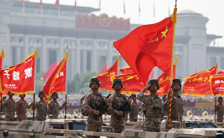 ‘Paz o guerra, diálogo o confrontación’; las palabras de Xi Jinping en la Plaza de Tiananmén