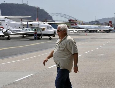 Aeronáutica Civil evalúa posibles acciones contra expresidente Ricardo Martinelli
