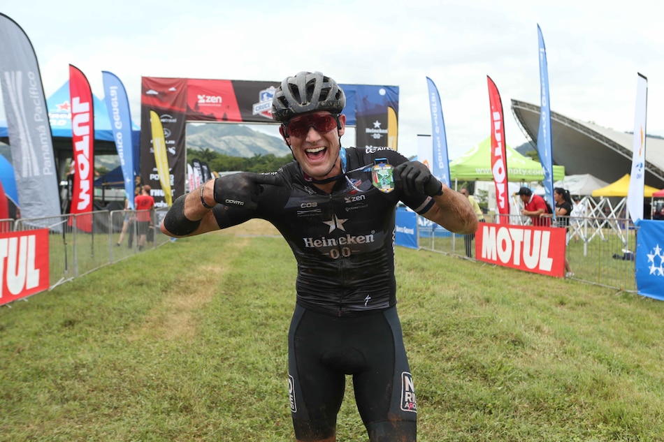 Cruce del Istmo 2024: de un océano a otro sobre dos ruedas