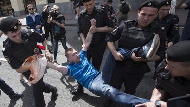 Activistas homosexuales detenidos en Moscú al intentar una marcha