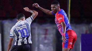 Plaza Amador y Tauro regalan un intenso clásico nacional