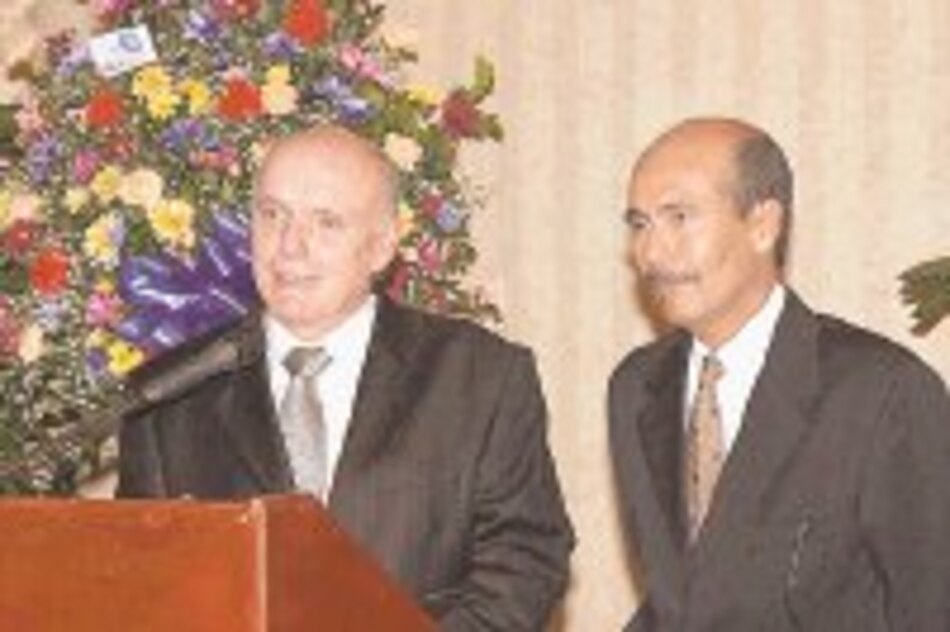 Grupo guatemalteco CIFA concreta compra de Procosa