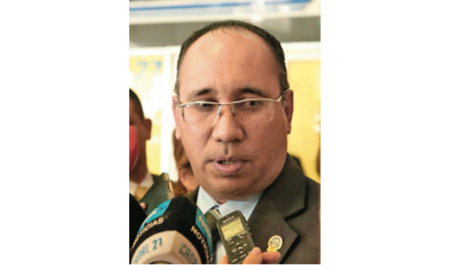 Tribunal confirma plazo para seguir pesquisas de Blue Apple