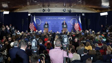 Por qué Trump no ha logrado convencer a Putin para que acabe la guerra de Ucrania