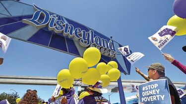 Empleados demandan salario digno