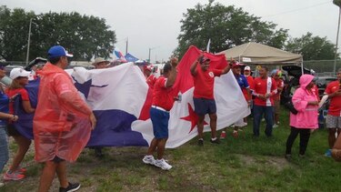 La Marea Roja se apodera del Camping World Stadium