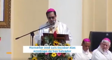 Iglesia pide perdón por ataques a monseñor Óscar Arnulfo Romero
