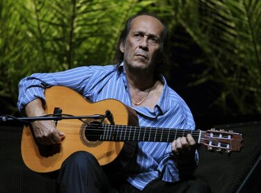 El cajón peruano rinde homenaje a Paco de Lucía, su embajador en el mundo