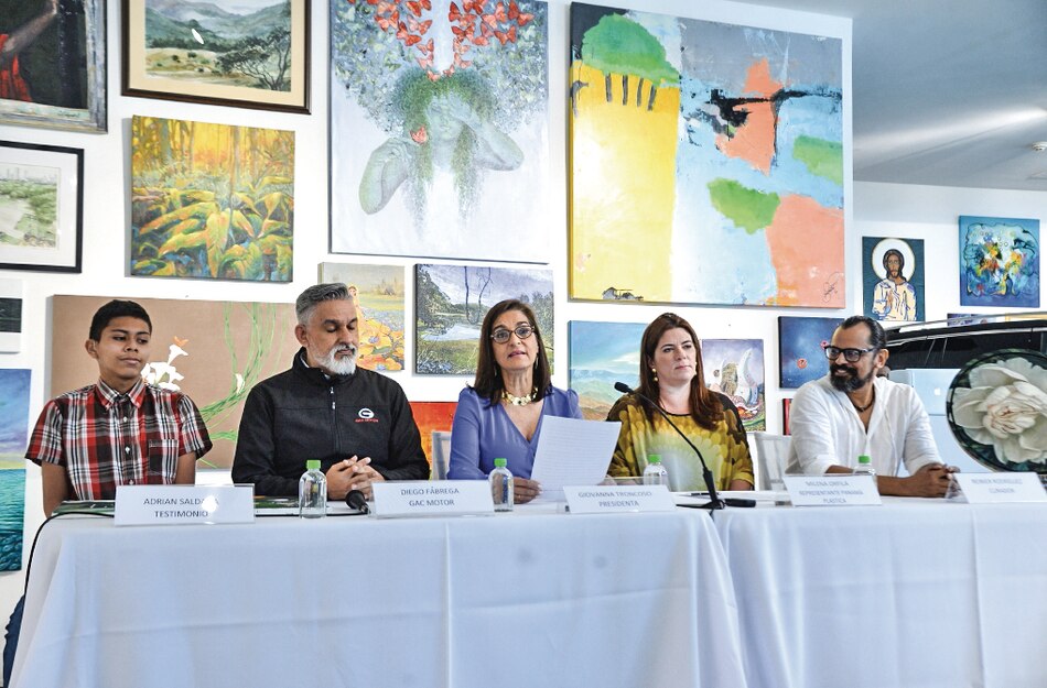 Inicia la V Subasta ‘Tú Donas, Ellos Oyen’ de la Fundación Oír es Vivir