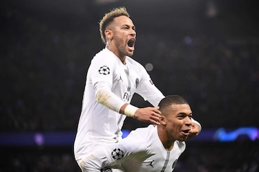 PSG vence al Liverpool por 2-1 y se acerca a octavos de final