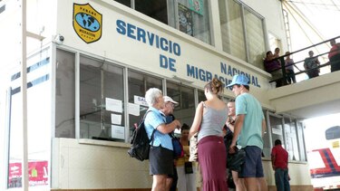 Puesto migratorio de Paso Canoas tendrá horario especial por Navidad