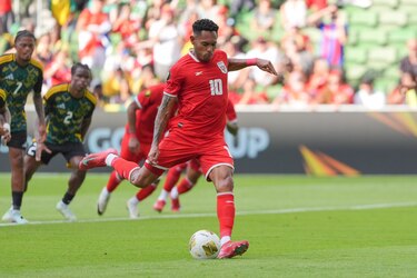 Ismael Díaz marcó un ‘hat trick’ y le dio el triunfo a Panamá sobre Jamaica para quedarse con el liderato del Grupo C