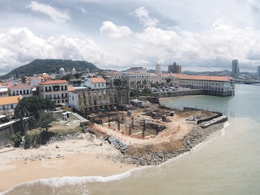 INAC avala obra que se apropia del mar