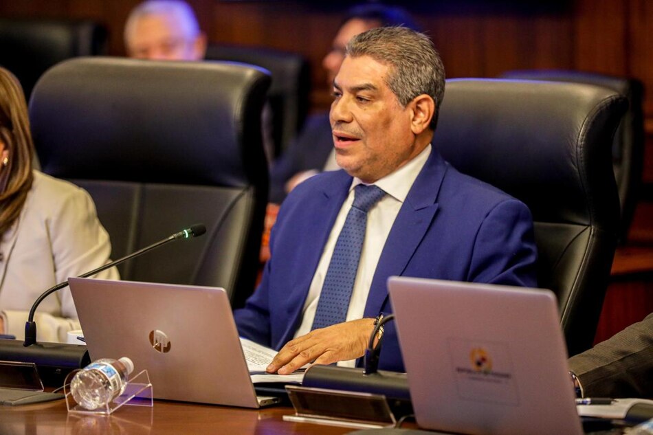 Gobierno busca crear otra institución: la Autoridad Reguladora de Medicamentos