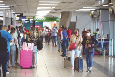 Aviación y turismo enfrentan una prolongada recuperación