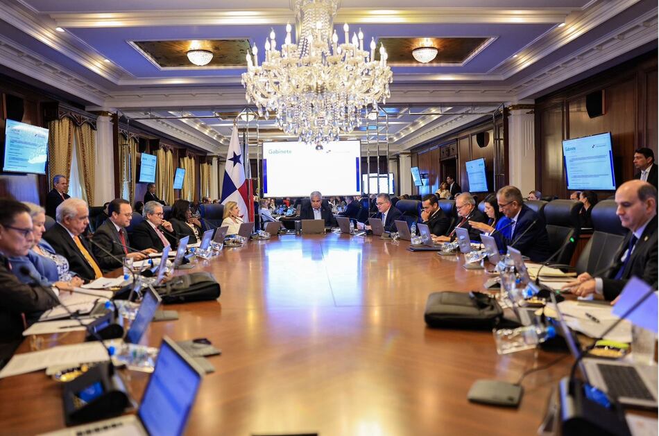 Gabinete avala un crédito adicional de $20 millones a favor del Mida