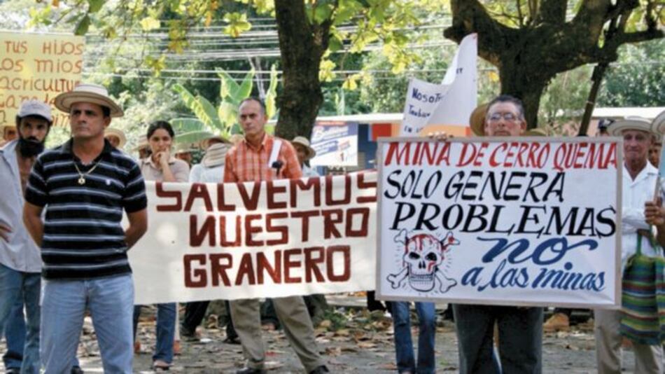 Frente Santeño rechaza extracción de oro en cerro Quema