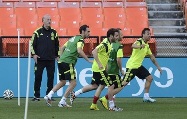 Polémica en España por premios a la selección