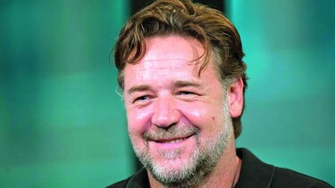 Fiscalía libra a Crowe de cargos