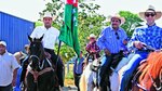 Domingo de vaqueros y políticos