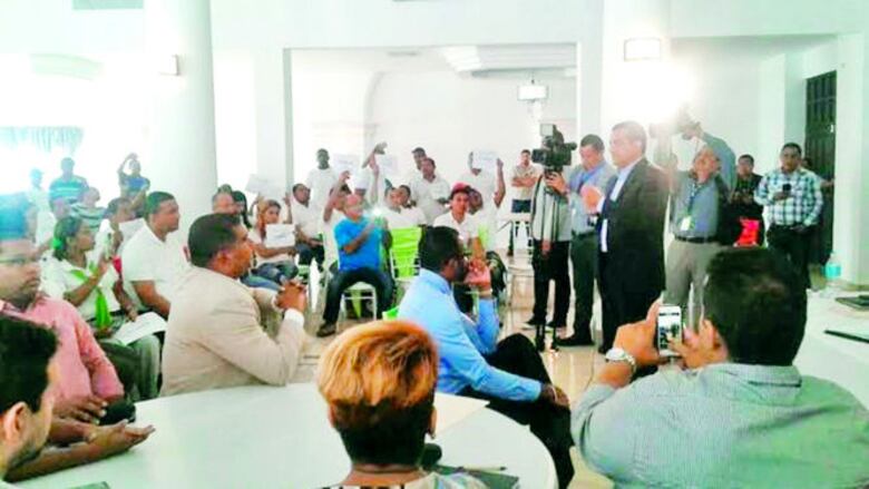 ‘La decisión final depende de Waked’