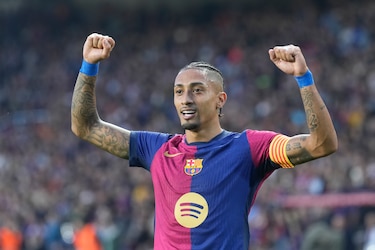 El Barcelona castiga a un combativo Espanyol
