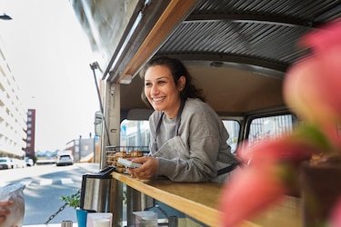 Digitalización y acceso a capital impulsan el crecimiento de las MiPYMEs panameñas, revela estudio de Mastercard