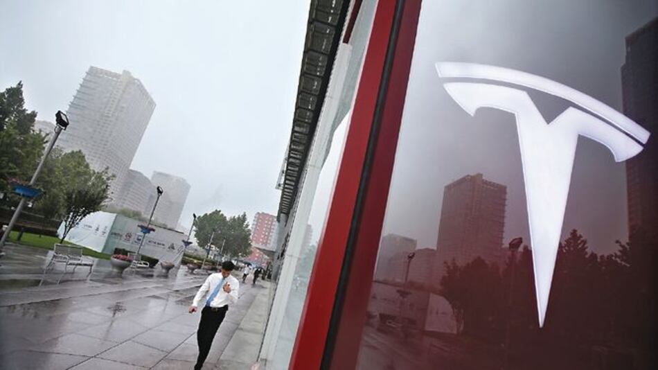 Tesla firma contrato para hacer una planta en Shanghái