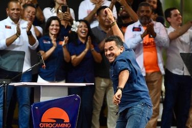 ‘Debemos salir y ahogarlos en votos’: Ricardo Lombana