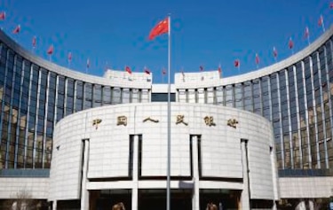 Banco central busca la calma
