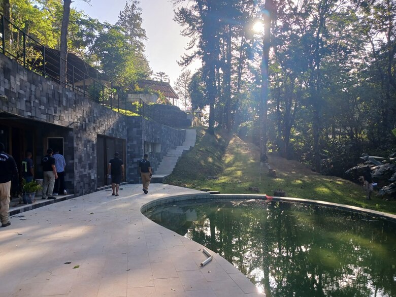 Fiscalía confisca 32 propiedades obtenidas con un esquema de fraude con criptomonedas