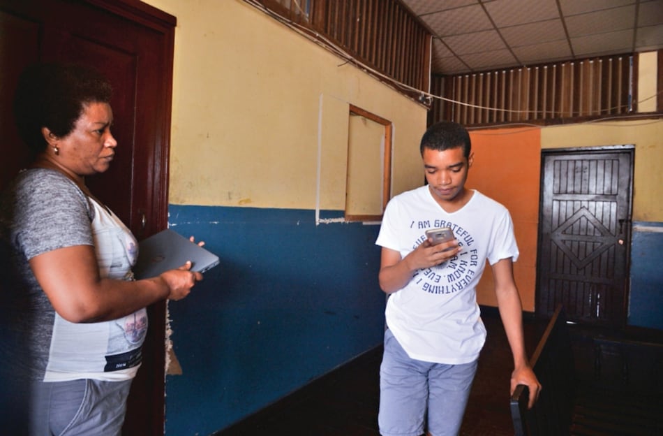 Plataforma virtual Ester, disponible para 14 mil estudiantes de duodécimo grado