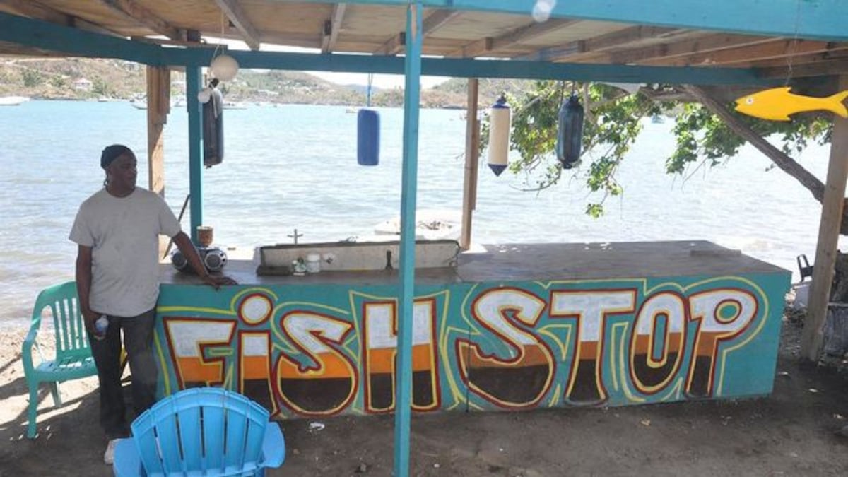 Bar playero en la isla Saint John, la más pequeña de las 3 Islas Vírgenes de los Estados Unidos, en el
