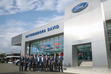 Celebremos juntos 20 años de excelencia como Distribuidores de Ford en Panamá