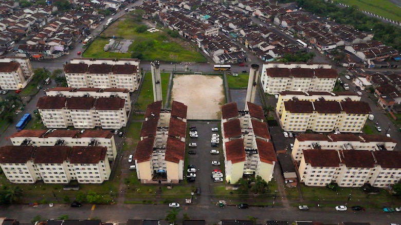 Cómo una escuela pública rompió con su pasado de drogas y violencia y se convirtió en una de las mejores del mundo