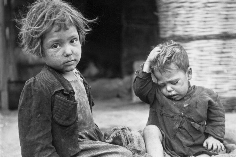 Los “trenes de la felicidad”: el proyecto solidario que llevó a 70.000 niños pobres a vivir con familias acomodadas en Italia