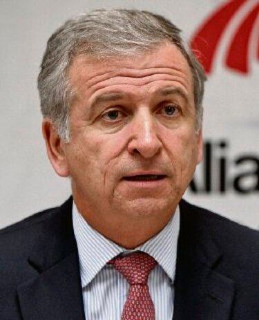 Desempleo en Chile baja a 6.2%