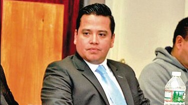 Acusan por usurpación a amigo de Jimmy Morales