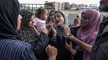 Israel emite nuevas órdenes de evacuación y desata el pánico entre los habitantes de Gaza en una nueva jornada que ha dejado decenas de muertos