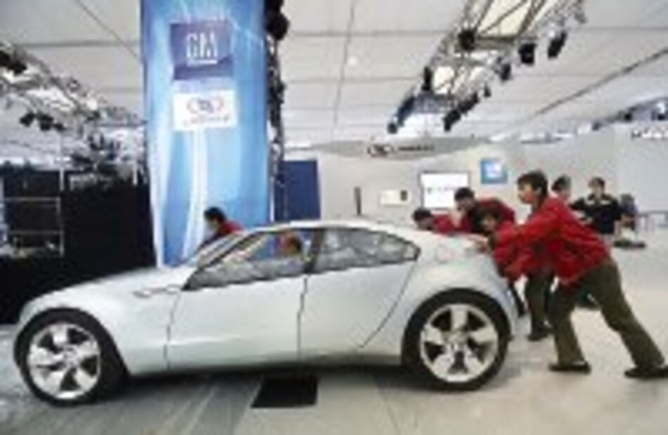 Vehículos híbridos se toman la feria ‘Auto Shanghai 2007’