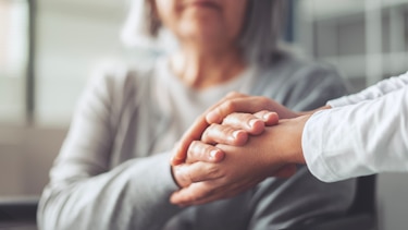 ¿Cómo reconocer las primeras señales del Alzheimer y cuándo buscar ayuda médica?